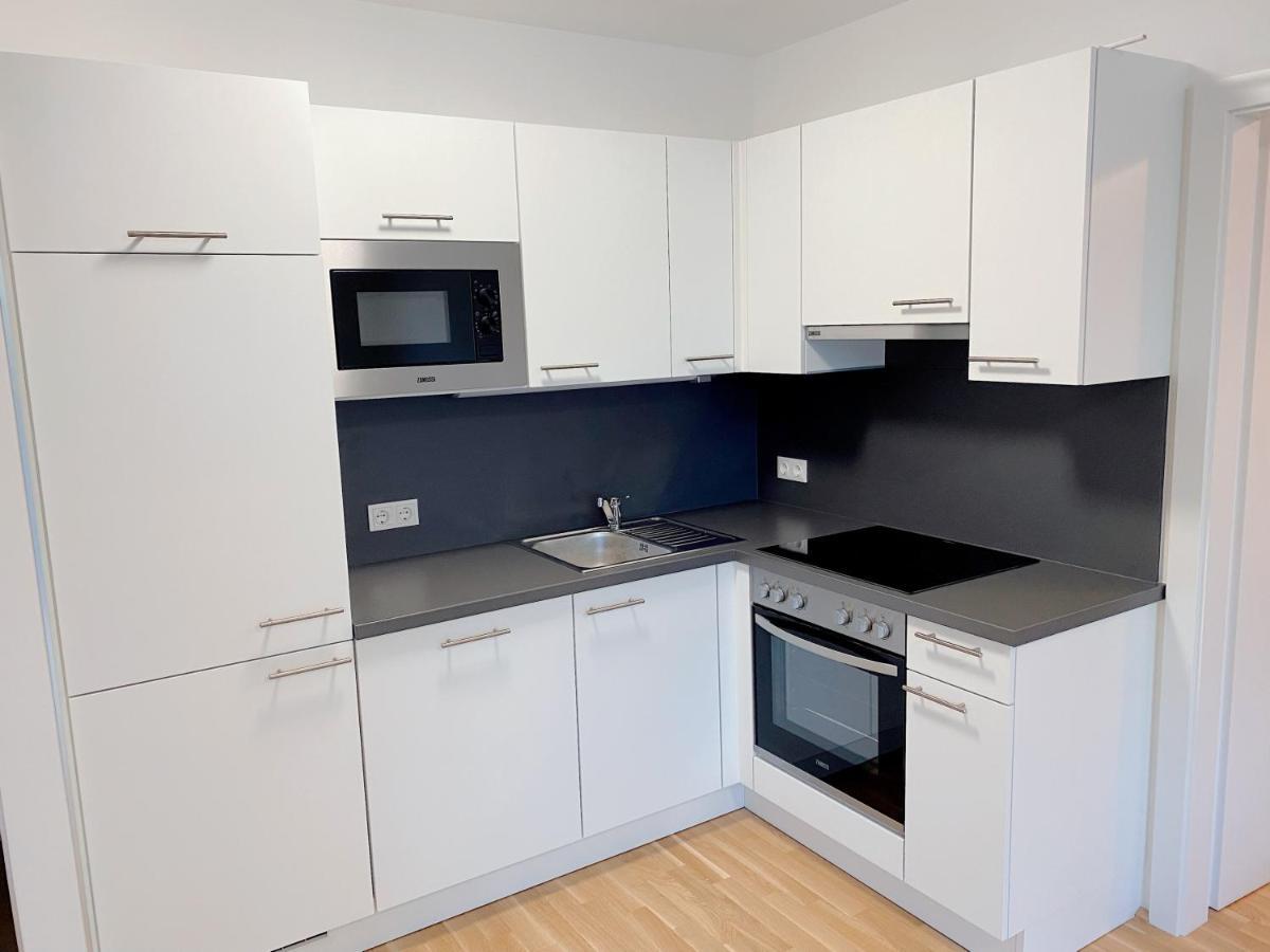 U1 Alte Donau Old Danube City Apartment 2 Wien Eksteriør billede