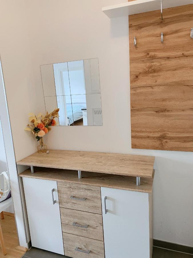 U1 Alte Donau Old Danube City Apartment 2 Wien Eksteriør billede