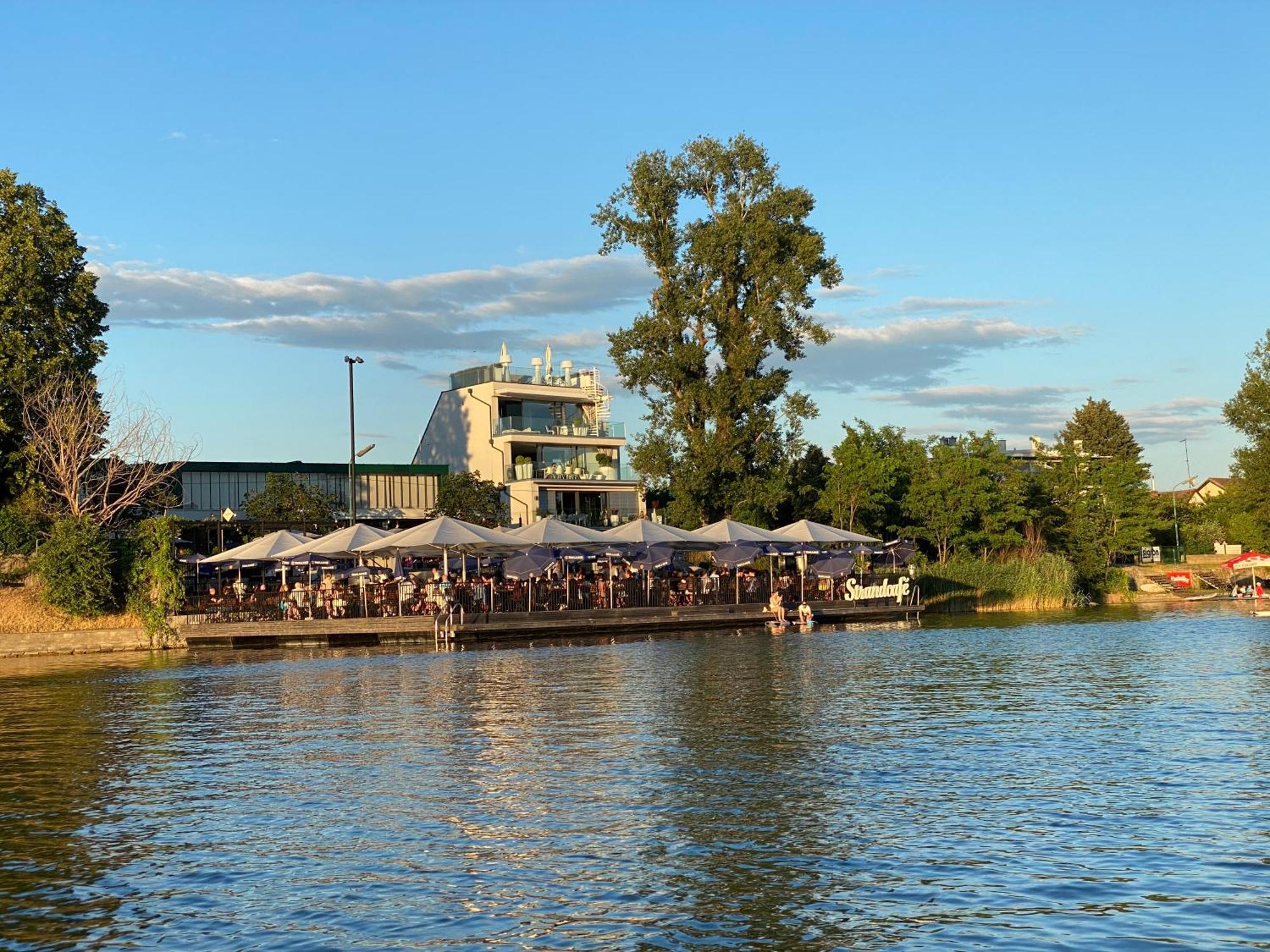 U1 Alte Donau Old Danube City Apartment 2 Wien Eksteriør billede